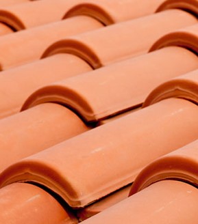 Plásticos + Cerâmicas